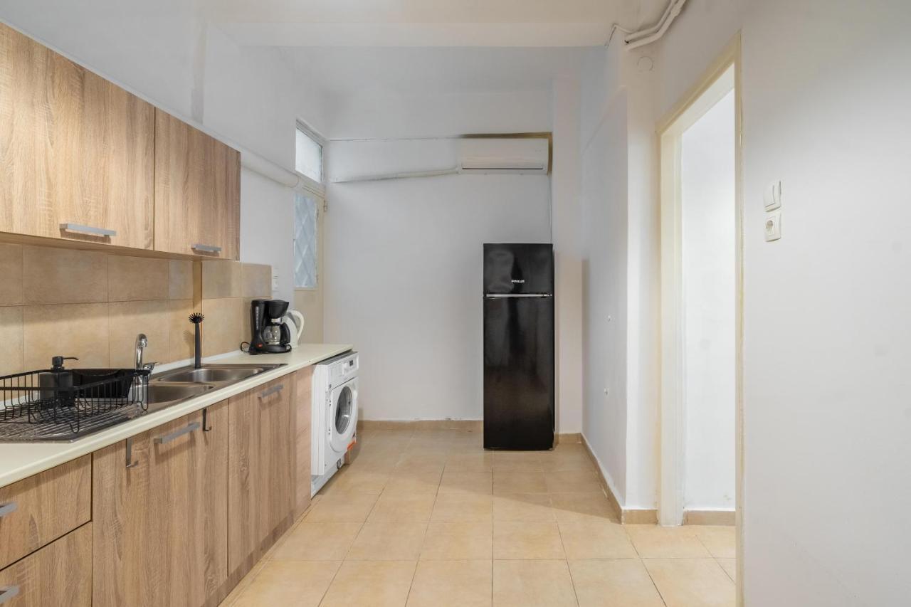 Apartment 1Km From Acropolis Filoppapou Hill Atenas Exterior foto